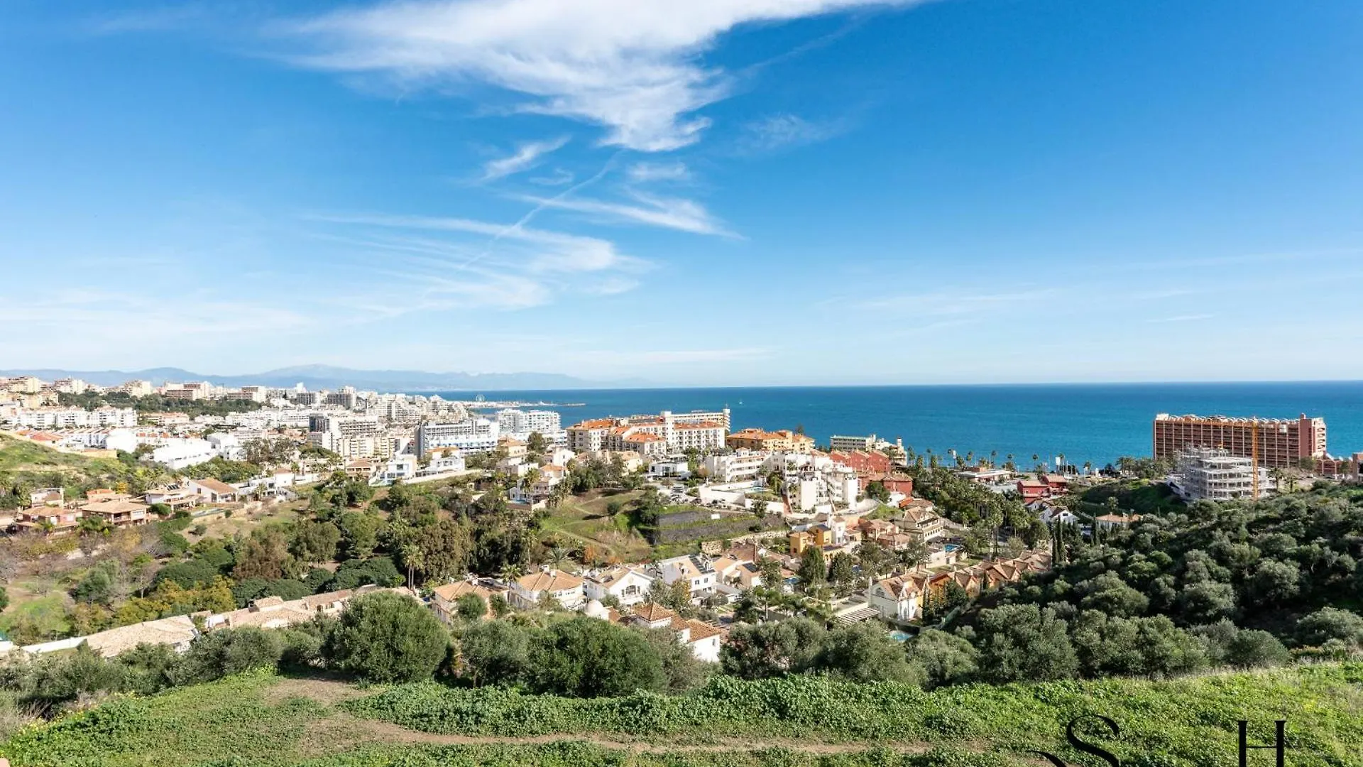 3-Bed Seaview Escape, Pool, Garage, 4 Terraces Villa Benalmadena