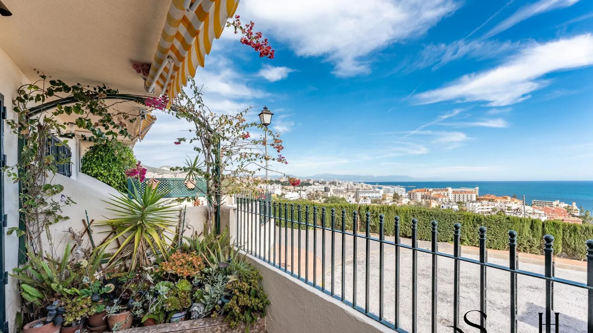 Сasa de vacaciones Villa 3-Bed Seaview Escape, Pool, Garage, 4 Terraces Benalmádena España