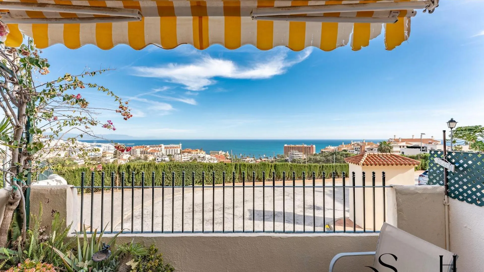 Villa 3-Bed Seaview Escape, Pool, Garage, 4 Terraces Benalmádena